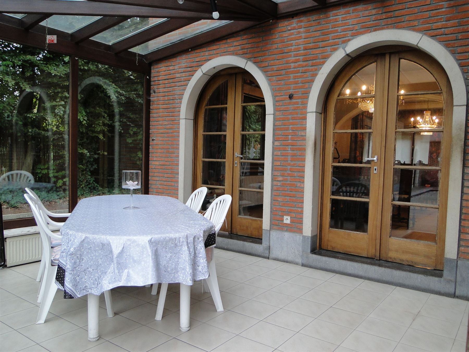 Villa met garage en zwembad  foto 14