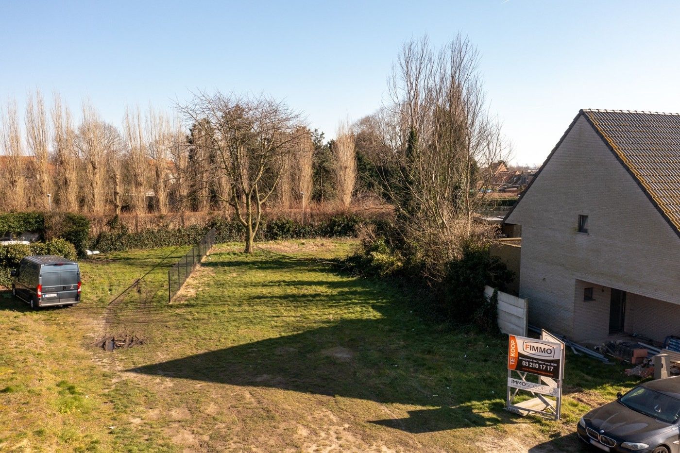 Goed gelegen bouwgrond van 733 m² in het centrum van Zandvliet foto 2