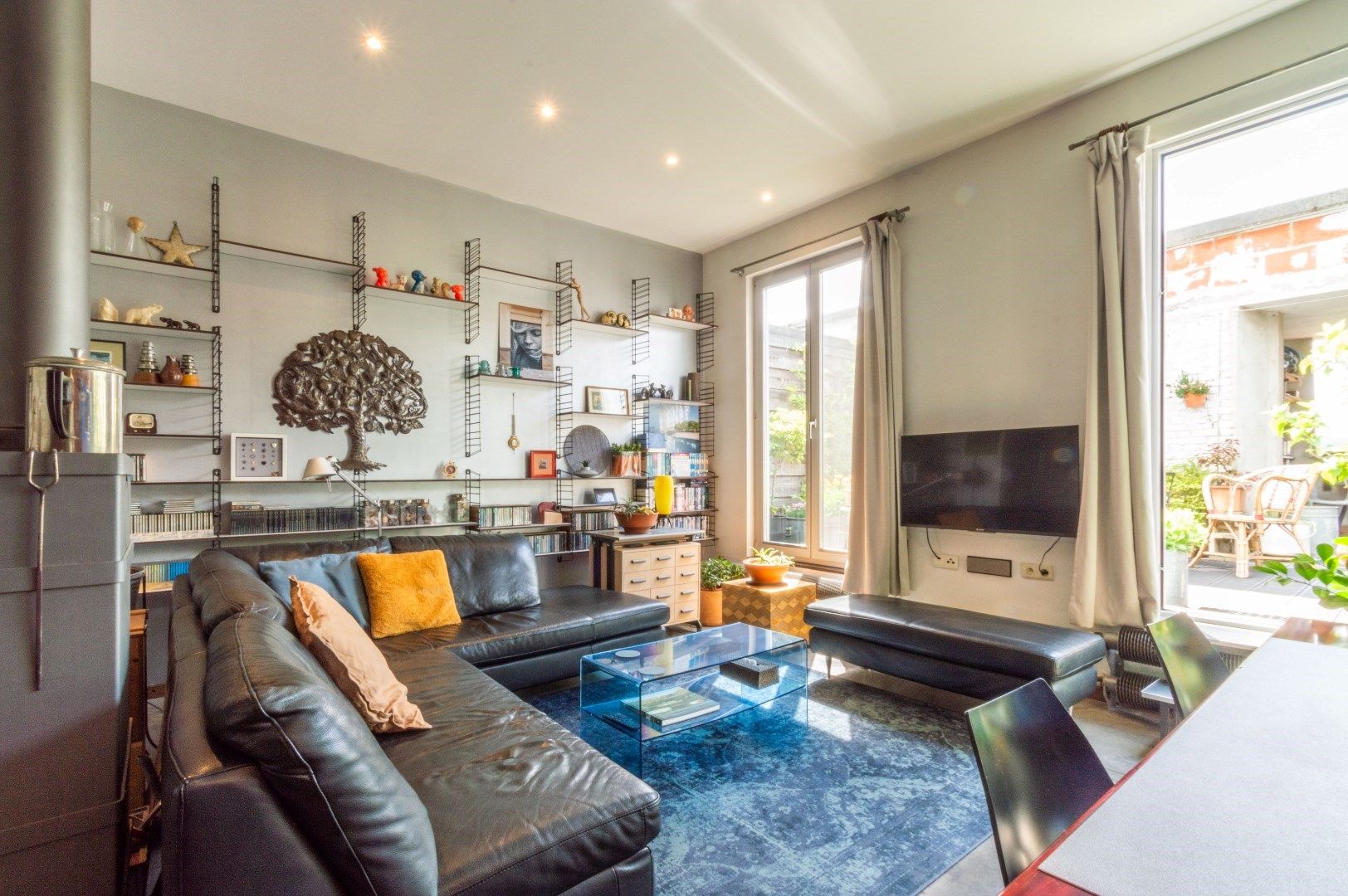 RUIME PENTHOUSELOFT MET 2 TERRASSEN + PARKING ! foto 3