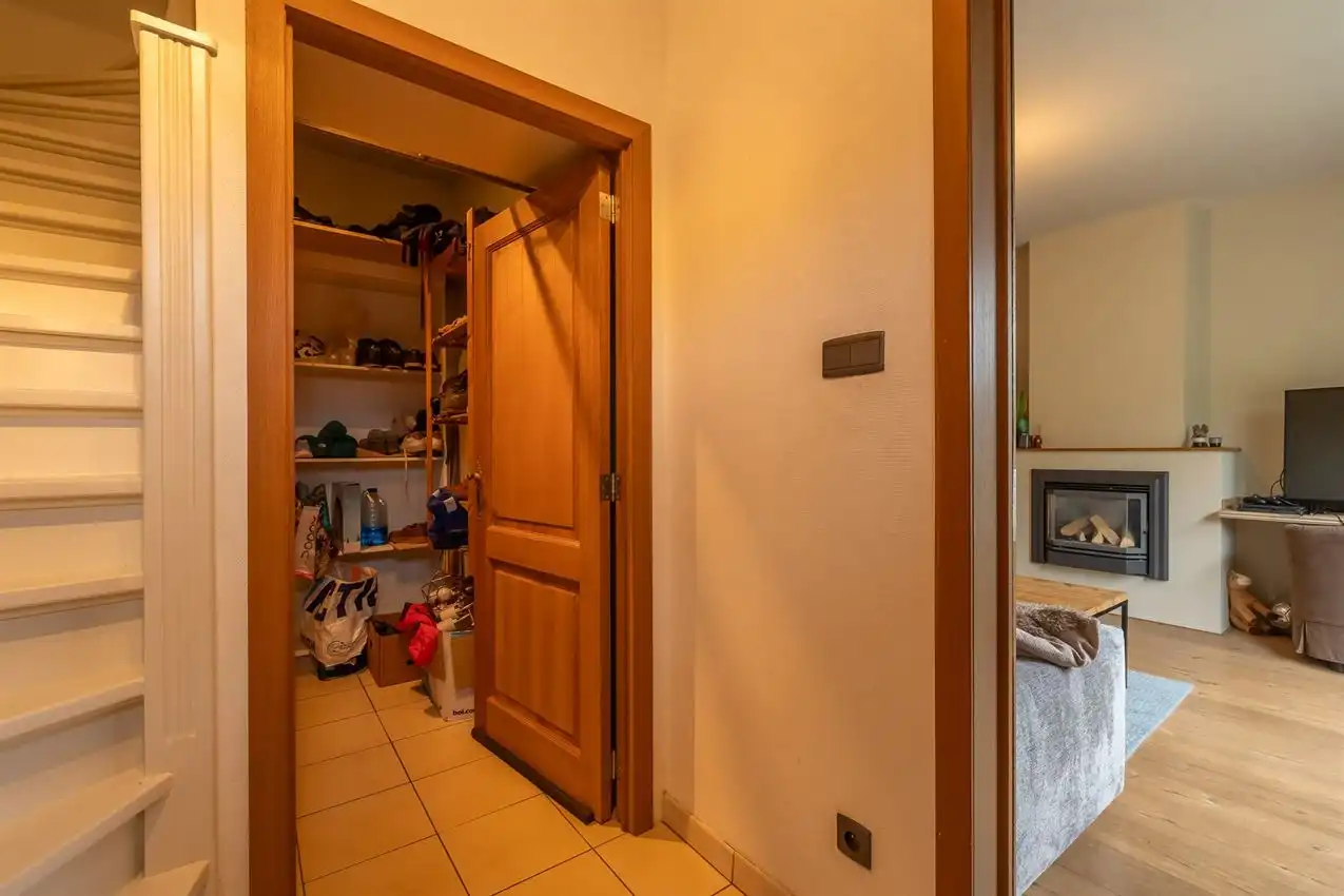 Gunstig gelegen woning met 3 slpk, tuin, carport, garage foto 16