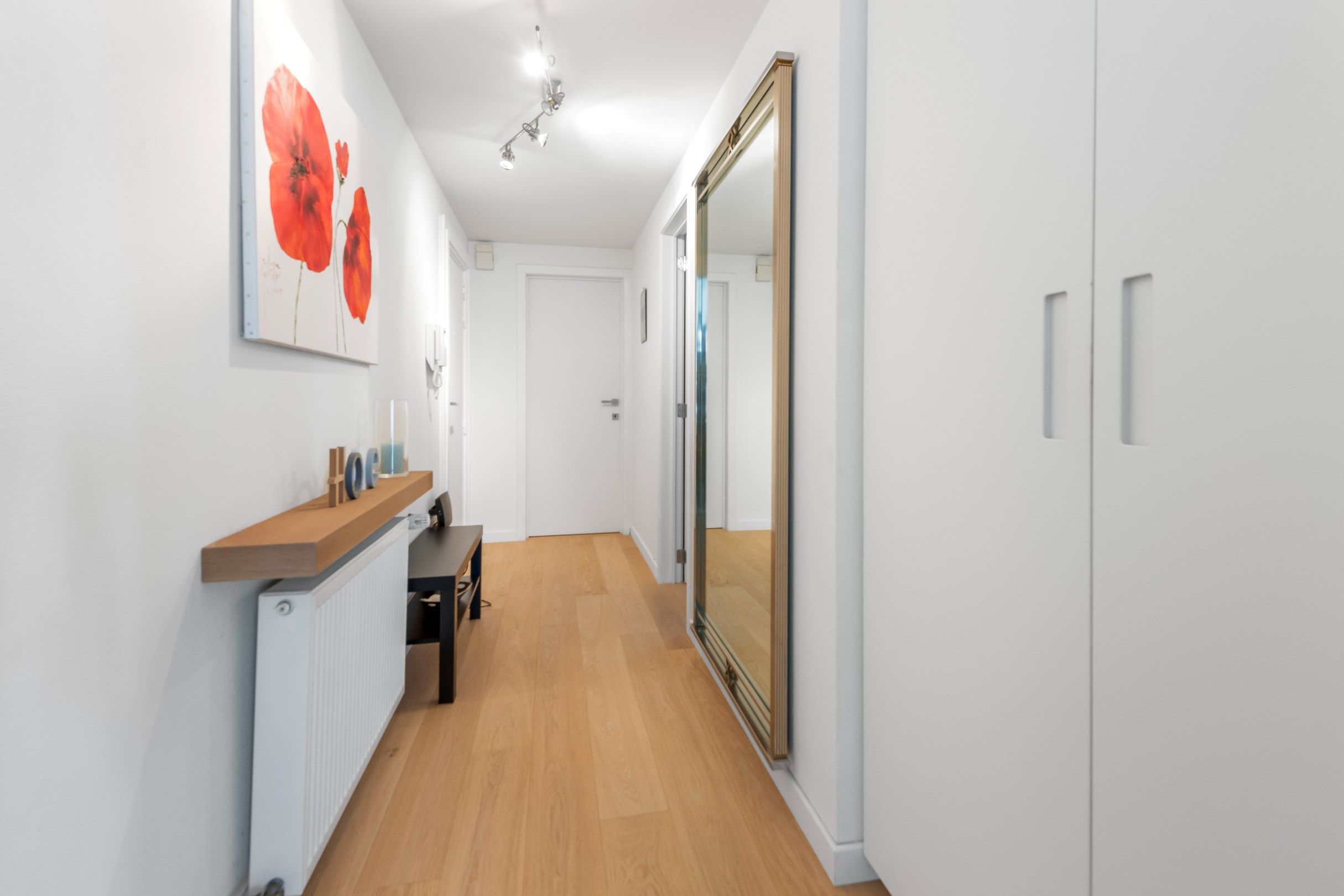 Modern appartement met zijdelings zeezicht gelegen in het Zoute vlakbij de Minigolf foto 10