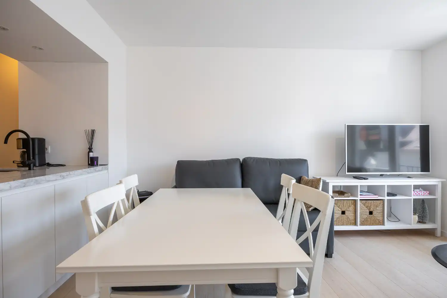 Gerenoveerd appartement in hartje Oostende foto 5