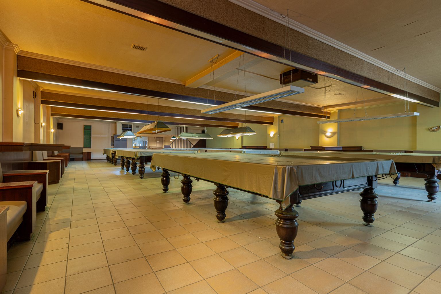 Handelsruimte met woonst in Opwijk centrum! foto 6