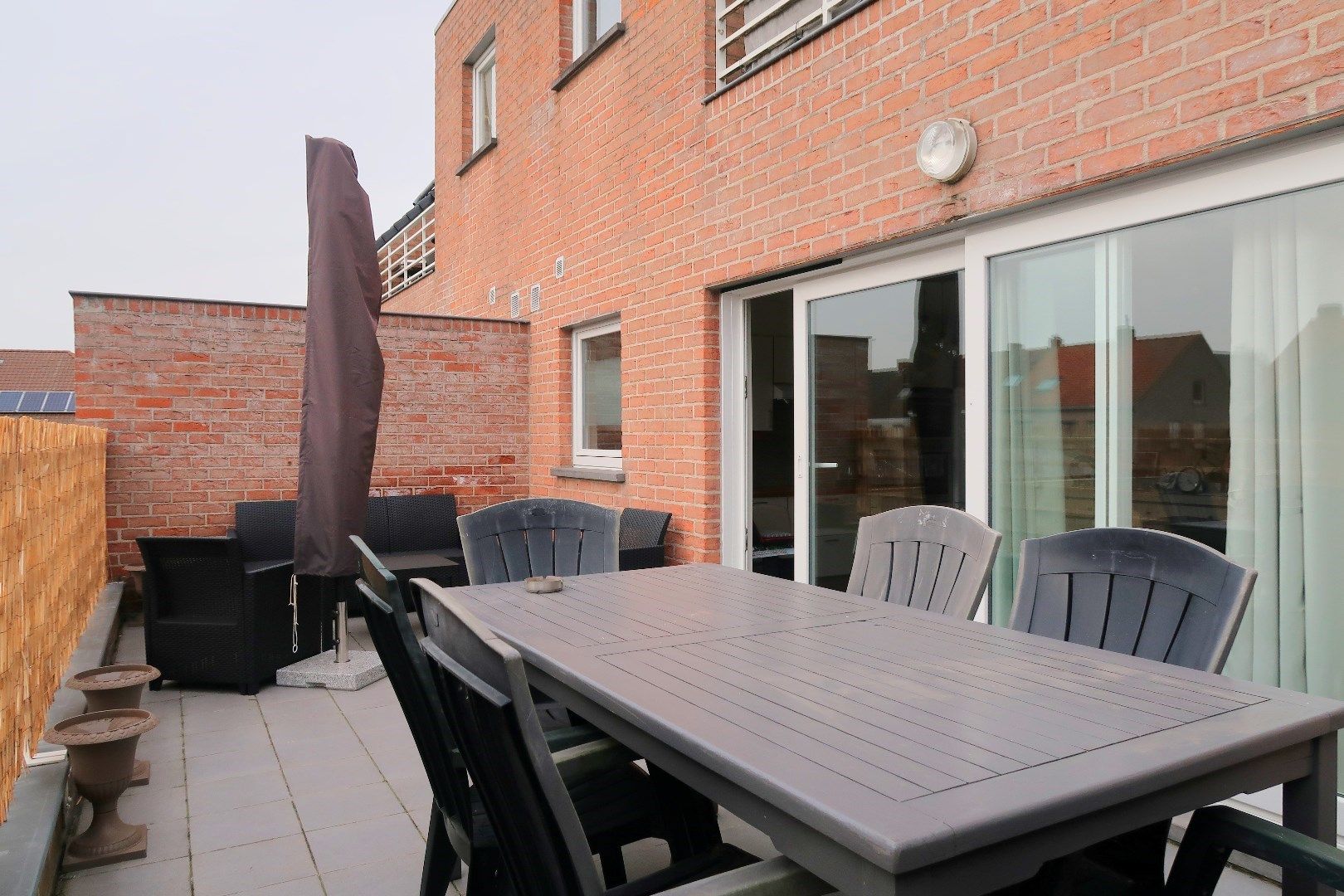 Opbrengsteigendom met 3 appartementen en 3 garageboxen. Ideale investering! foto 9