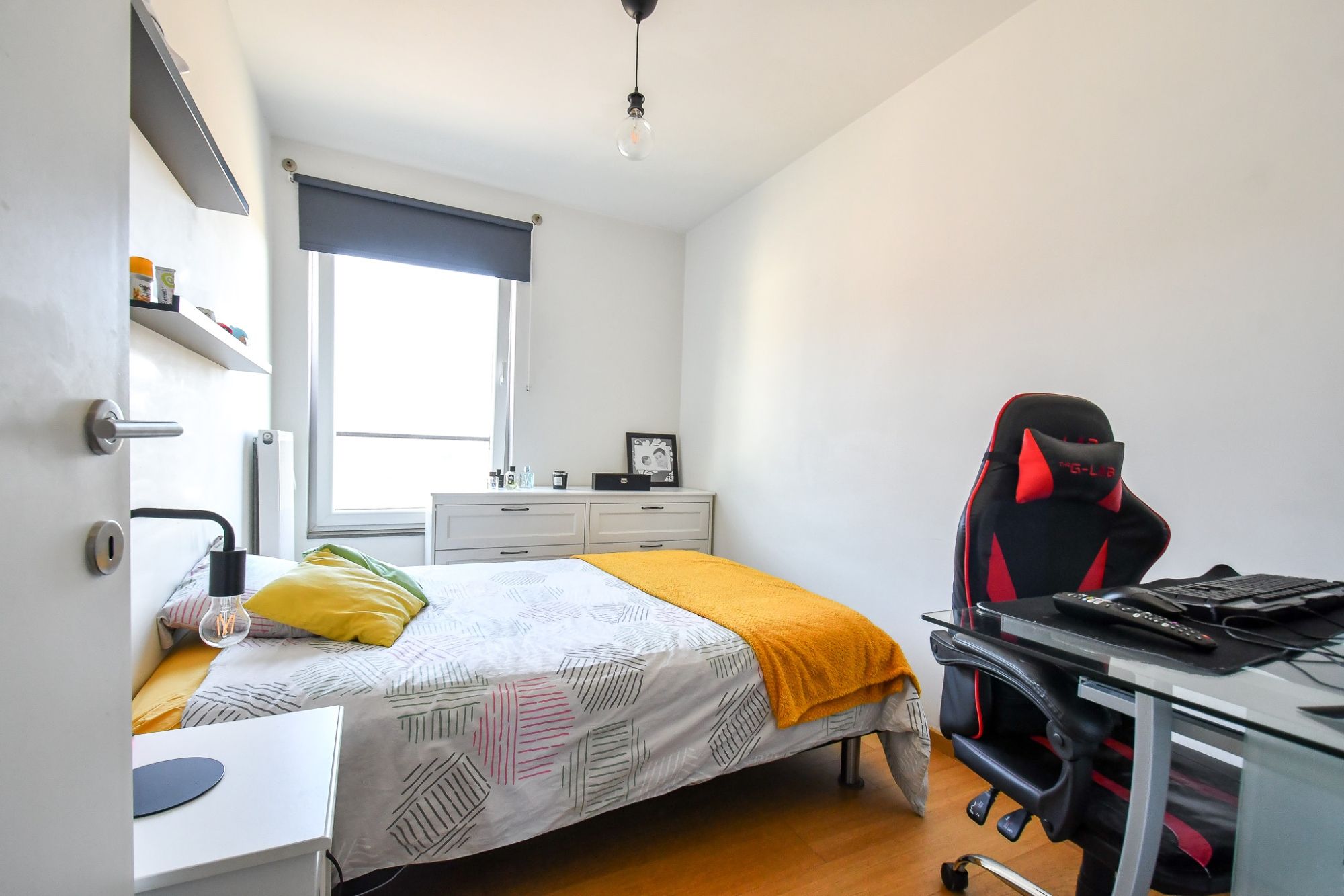 RUIM APPARTEMENT (2de verd) met 2 SLPK & TERRAS foto 7