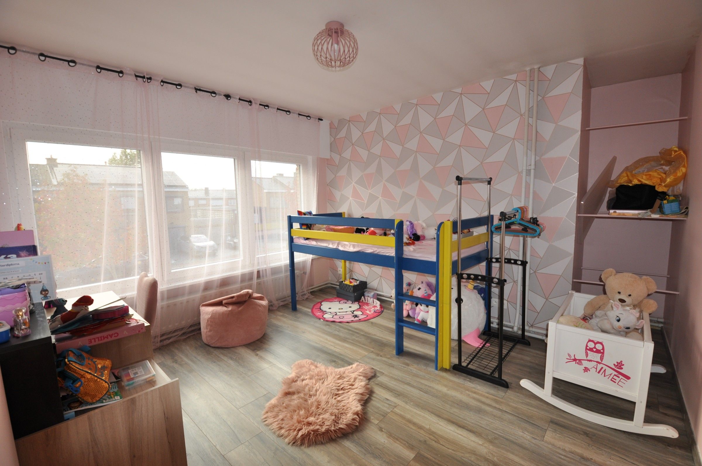Gedeeltelijk gerenoveerde woning met grote tuin te Zandvoorde ! foto 8
