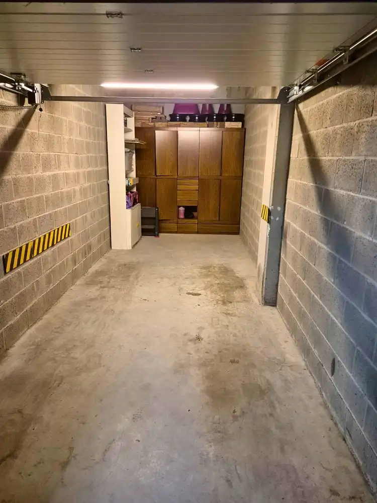 Garage te huur in Anderlecht foto 2