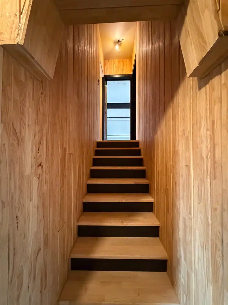 Ruime vrijstaande woning met 4 slpks foto 11
