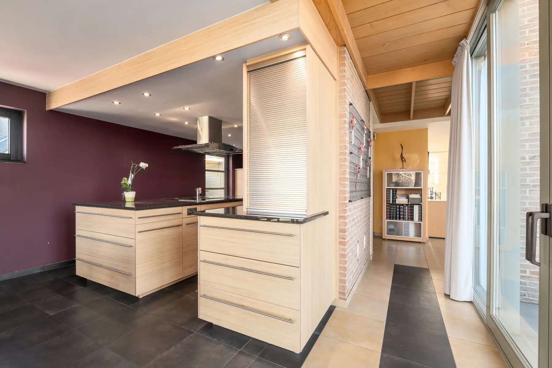 Ruime architecturale villa met Droomtuin in Schellebelle foto 9