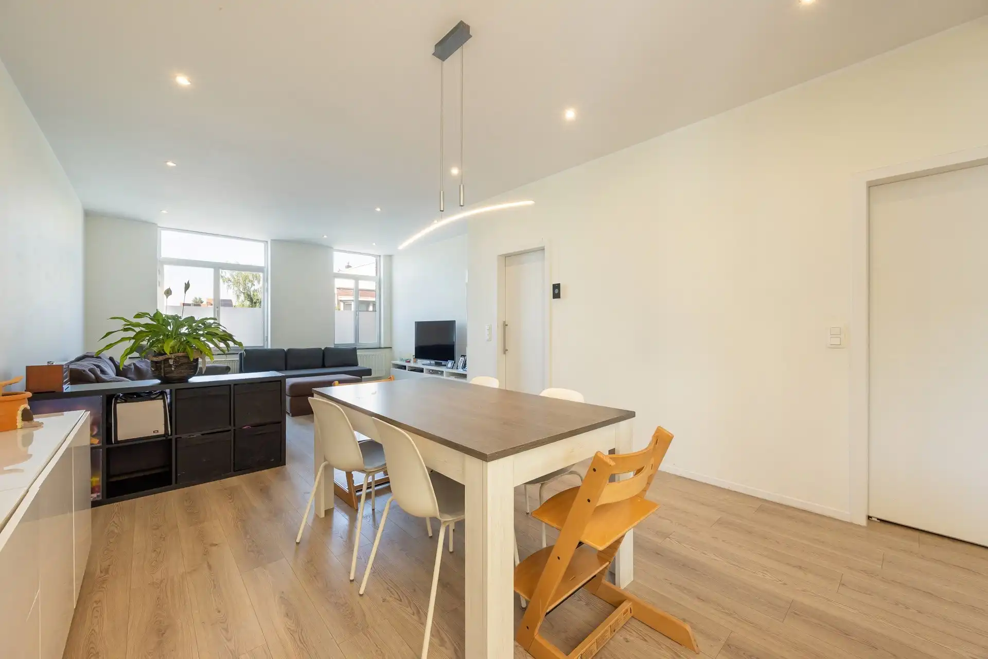 Instapklare woning met 3 slpk, zuidgerichte tuin en atelier foto 8