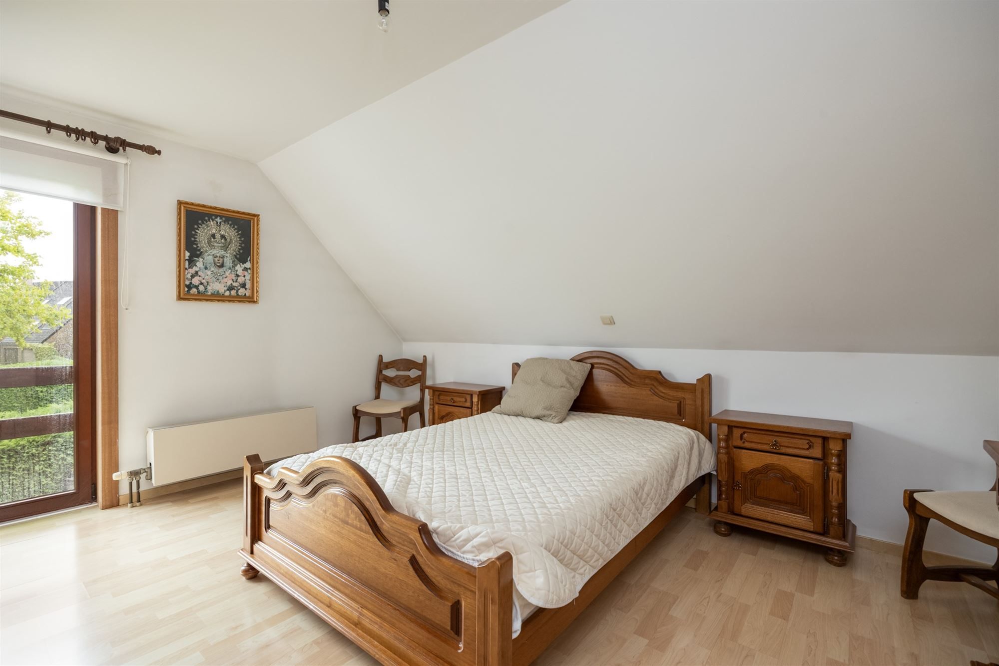 Vrijstaande woning met 4 slaapkamers en tuin foto 7