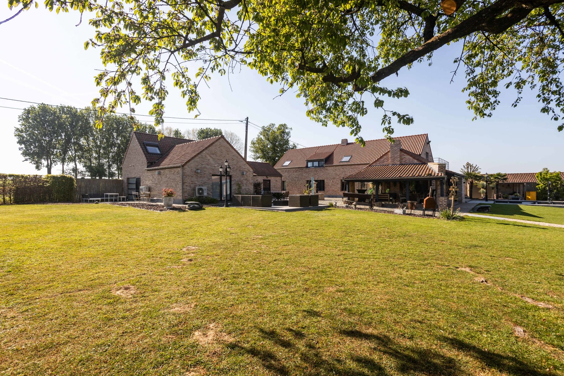 Exclusieve vastgoedparel met 3 vakantiewoningen en wellness foto 22