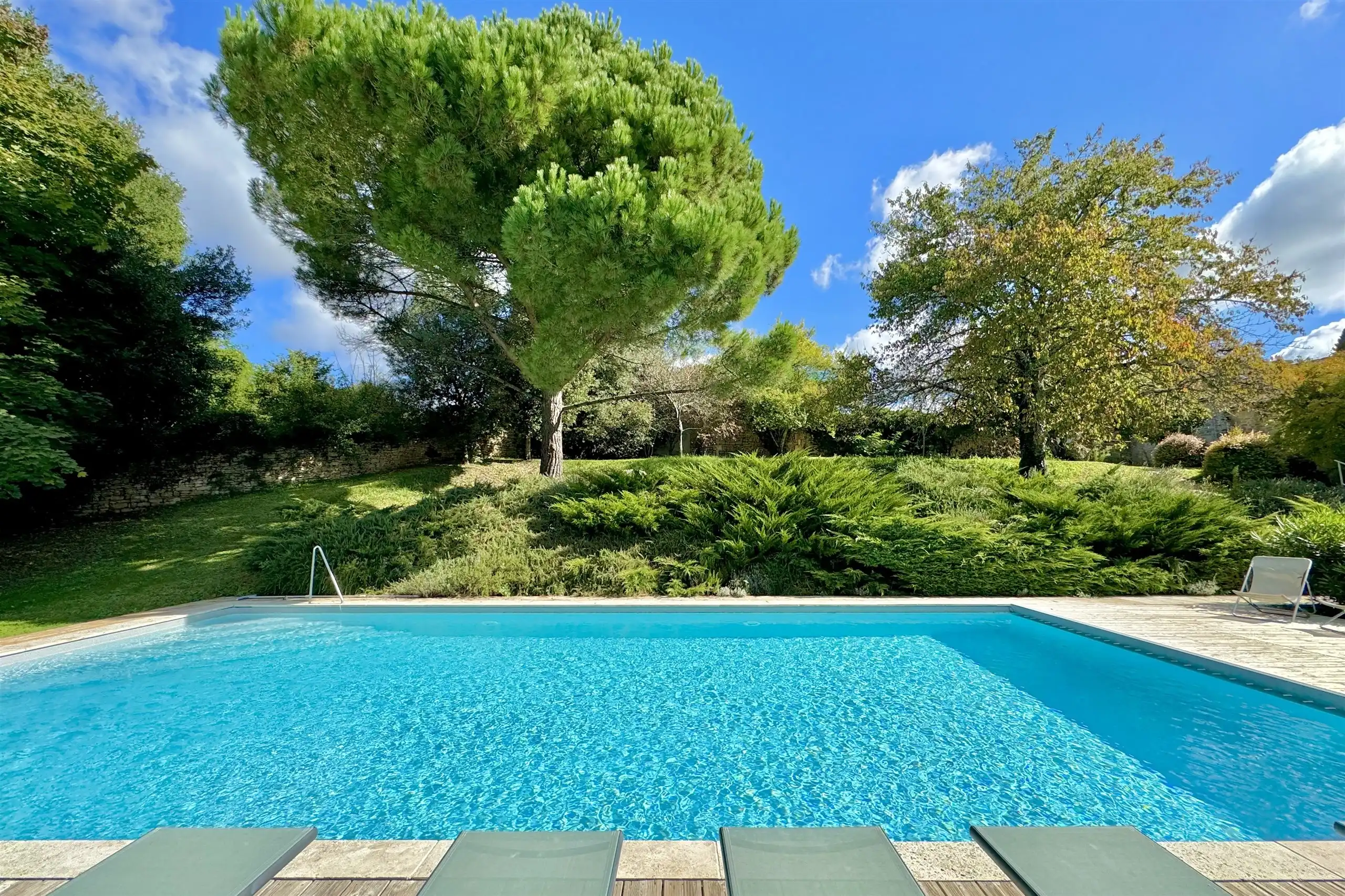 Vakantiegeluk te koop! Romantische eigendom op de heuveltop foto 10