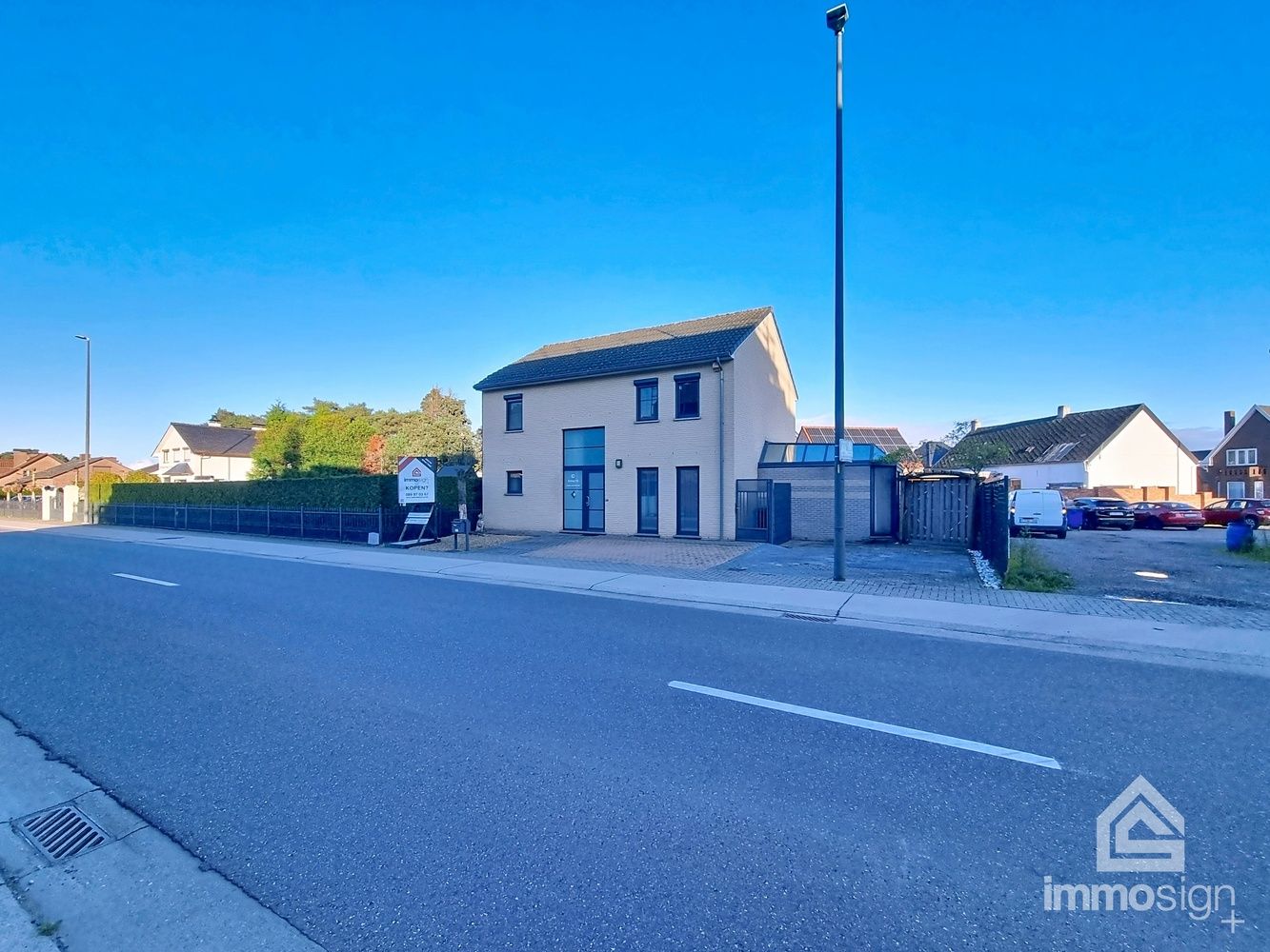 Instapklare gezinswoning met veranda en tuin in het hart van Kaulille foto 50