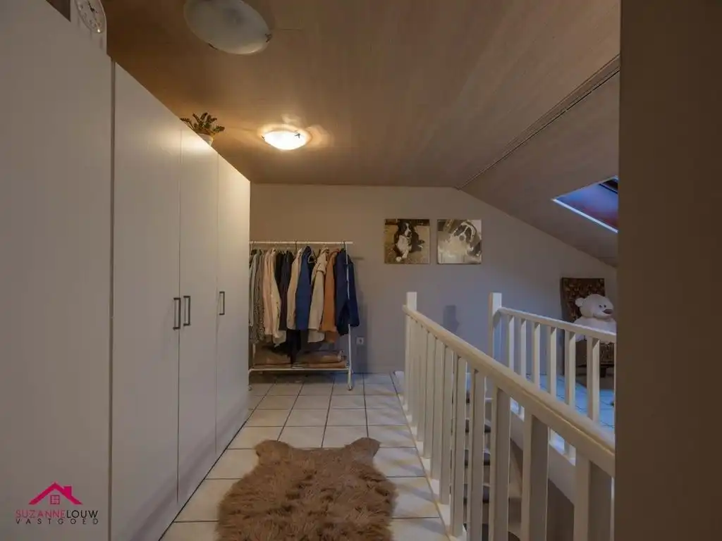 Charmante, vrijstaande woning foto 33