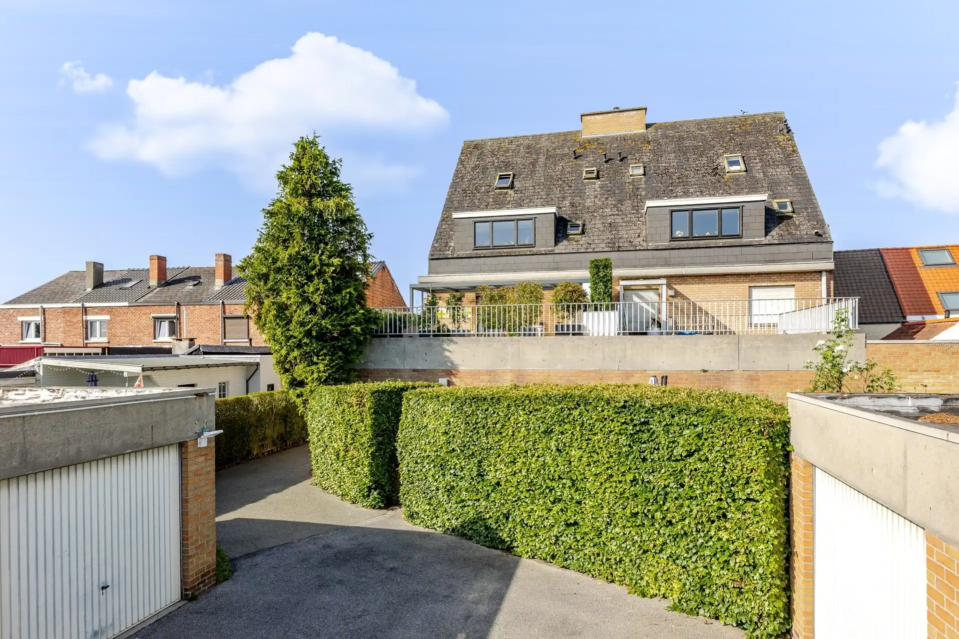 Prachtig gerenoveerd appartement in de dorpskern! foto 4