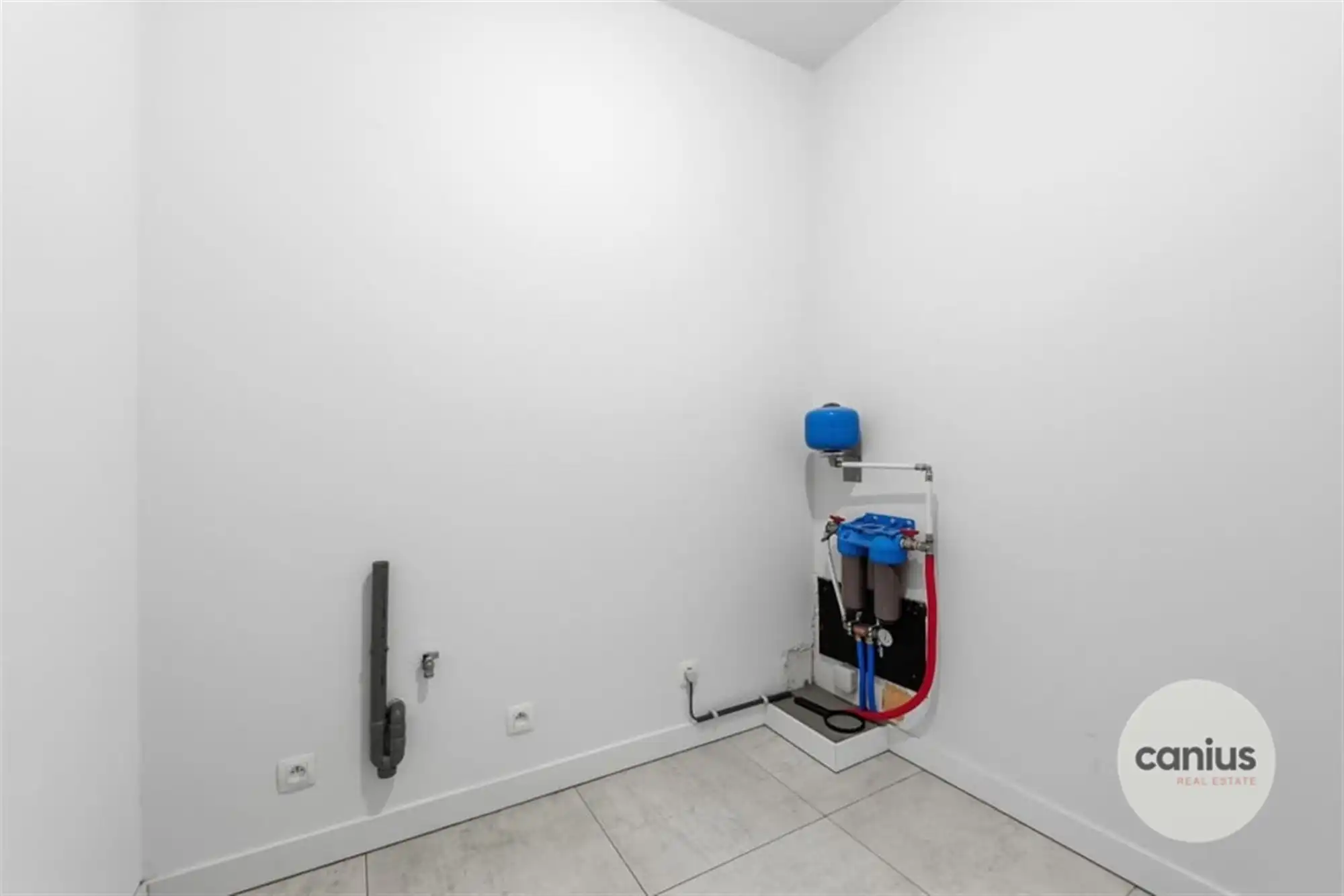 LANDELIJKE WONING MET 3 SLKS & TUIN foto 11