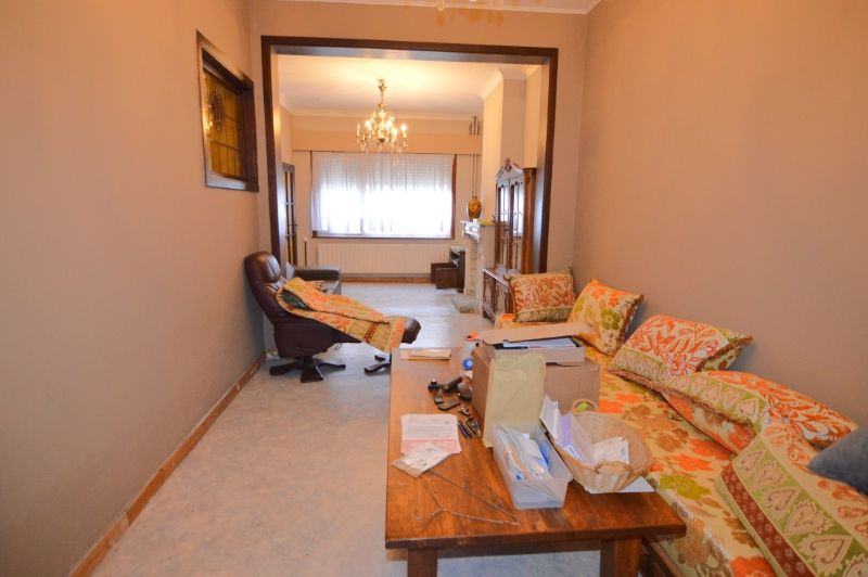 TE RENOVEREN: 193 m2 - 4 slpks - nabij station/stadsrand foto 7