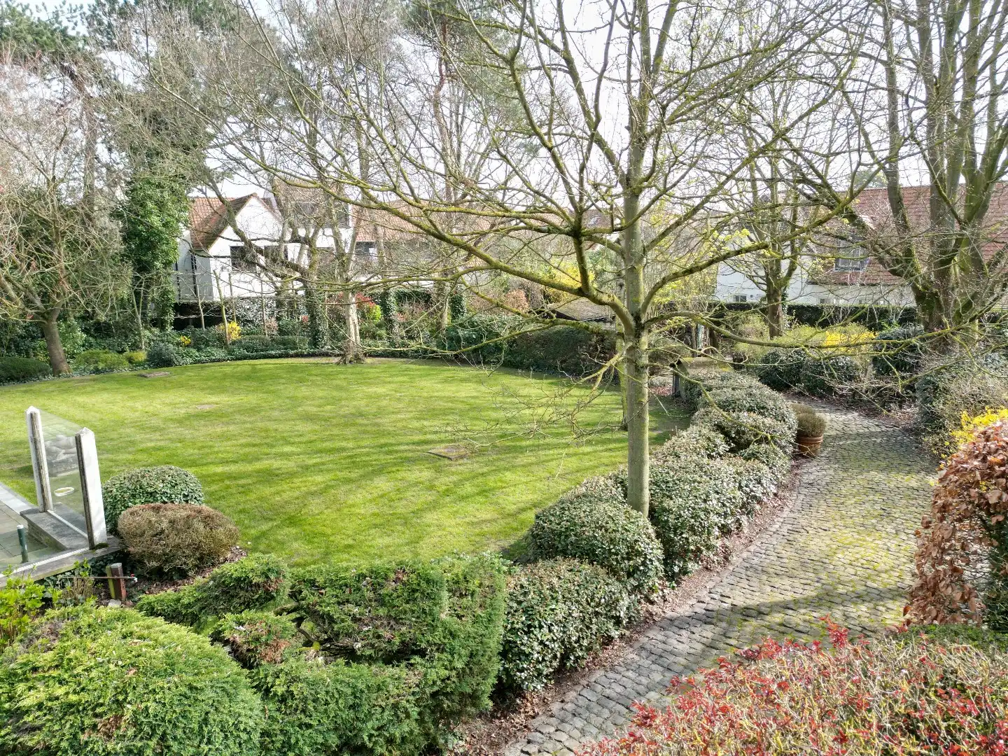 Formidabel rustig en top gelegen villa op perfect bouwperceel van 1704m². foto 2