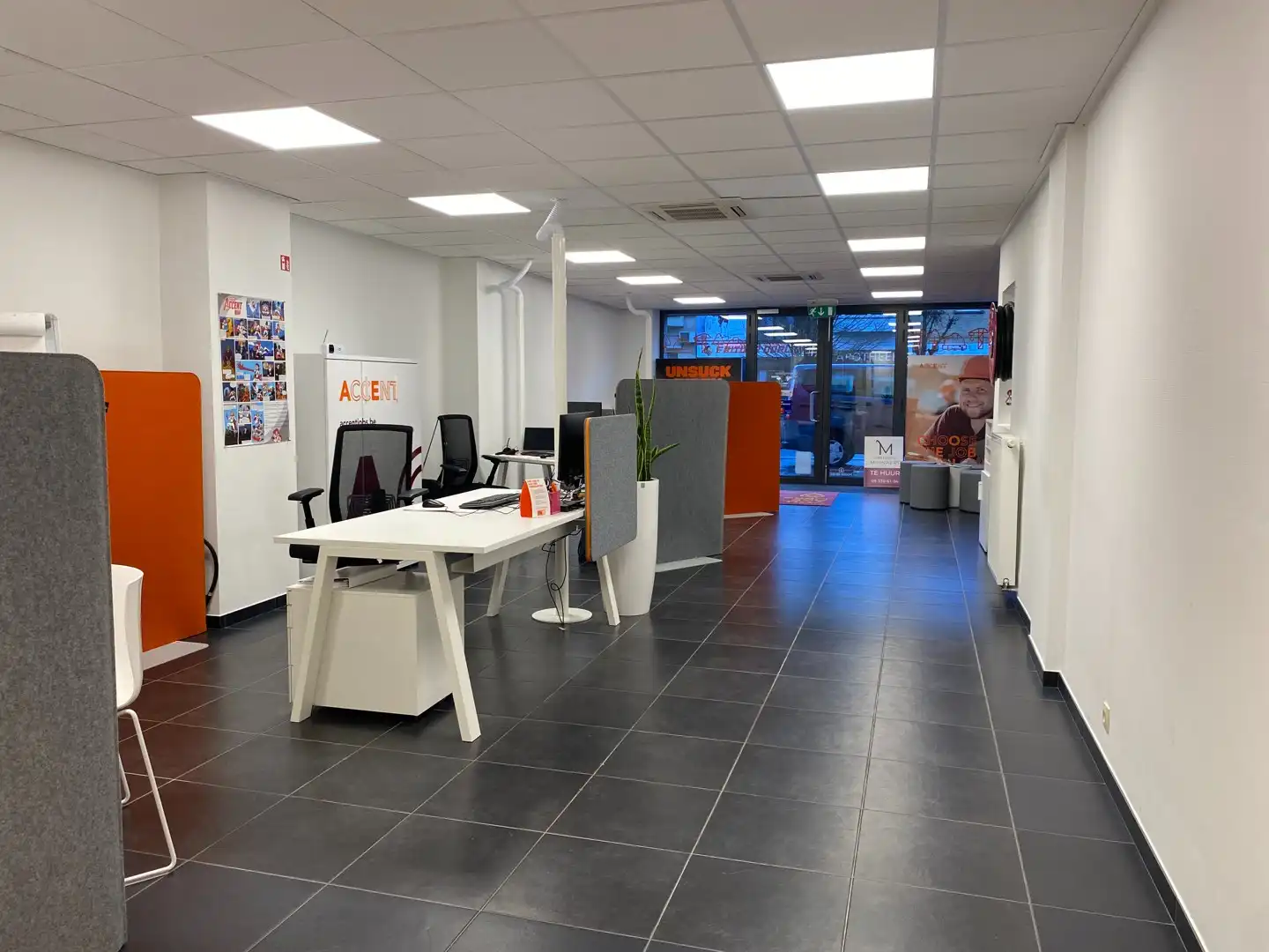 Mooi ruim winkelpand in centrum Eeklo foto 2