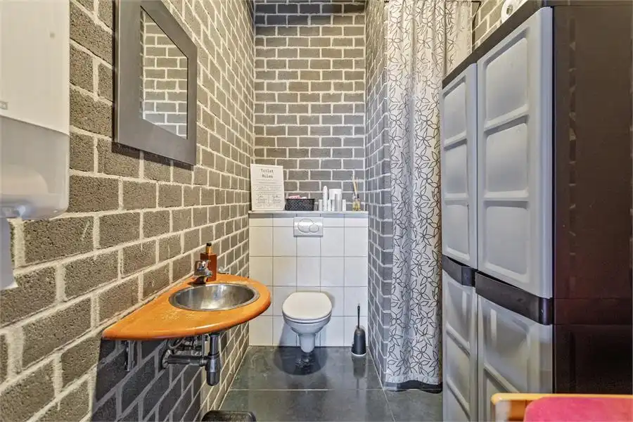 Bedrijfshal te koop in Geel via overdracht van aandelen foto 26