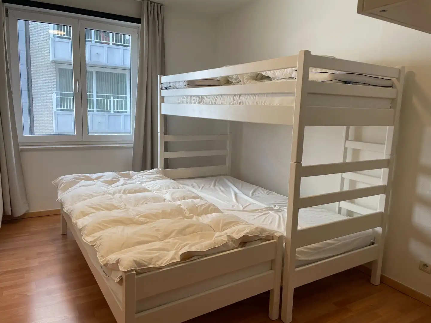 Verzorgd hoekappartement met 2 slaapkamers foto 13