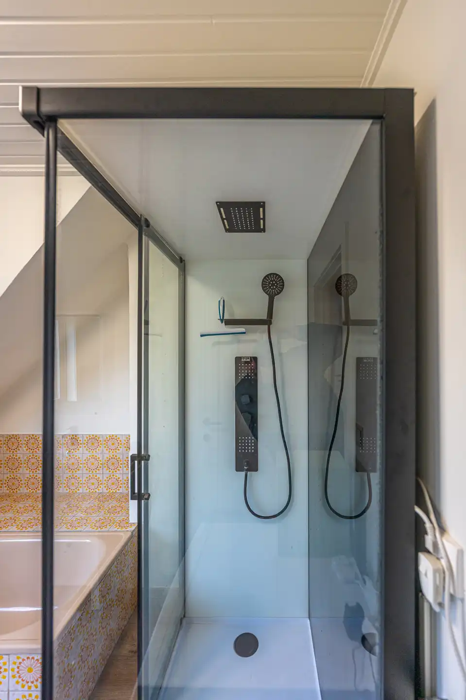 Instapklaar appartement met 2 slaapkamers foto 20