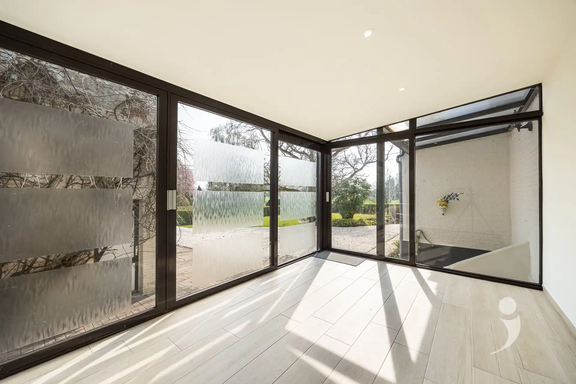 Unieke woning op een toplocatie te Scherpenheuvel! foto 24