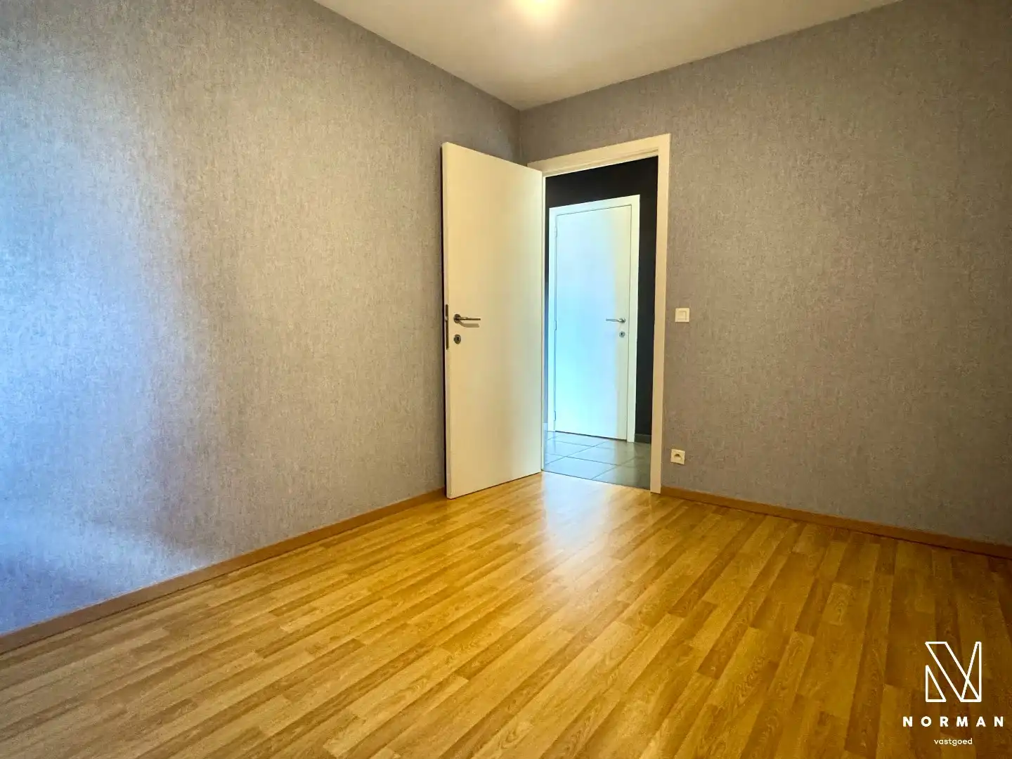 Energiezuinig 2-slaapkamer appartement inclusief staanplaats te koop in Kuurne naast de Groene Long foto 14