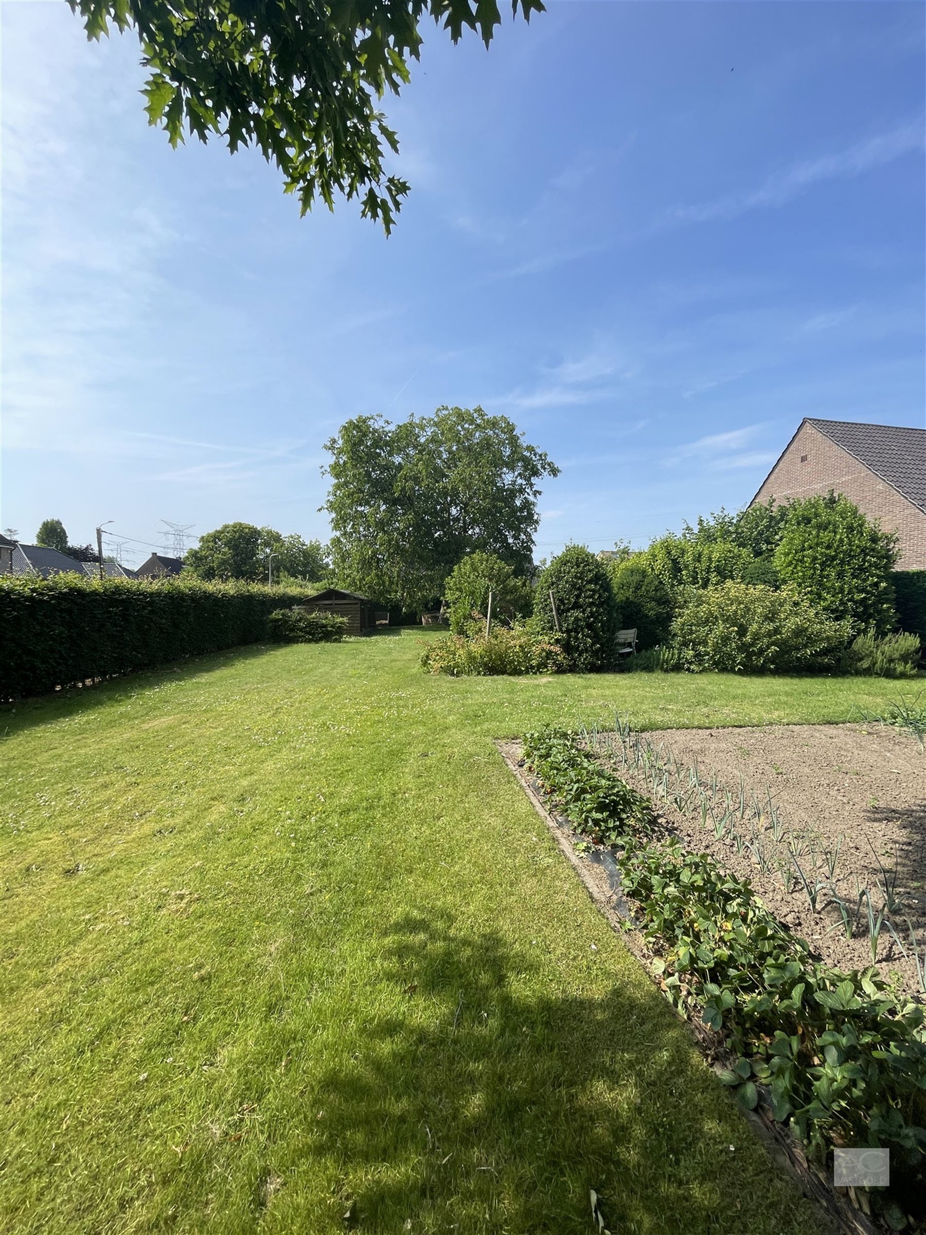 Bouwgrond op toplocatie voor open bebouwing foto 4