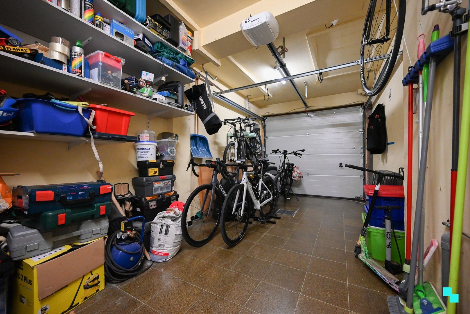 Gunstig gelegen ééngezinswoning te Sint-Eloois-Winkel met dubbele carport, garage en 4 slaapkamers foto 29