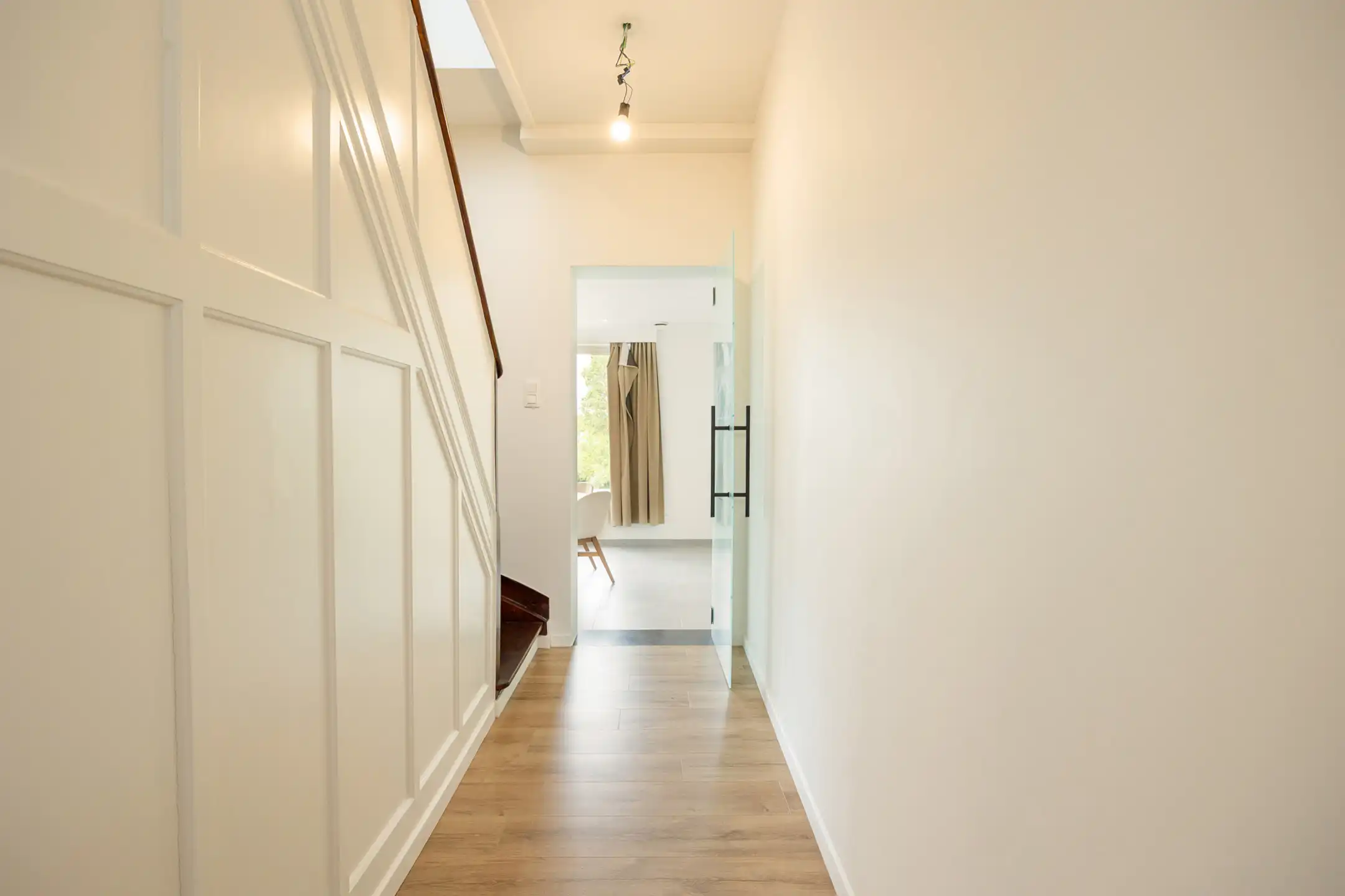 Duplex appartement met twee slaapkamers en tuin foto 8
