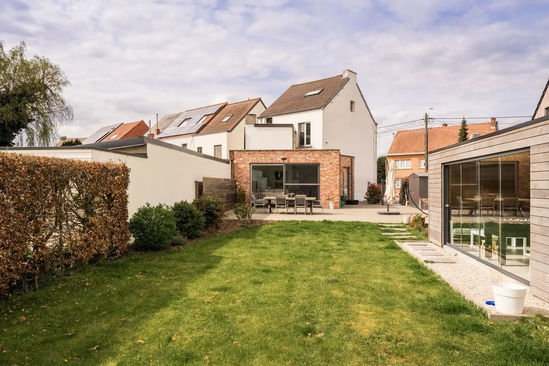 Ruime gezinswoning met karakter en prachtige tuin! foto 24