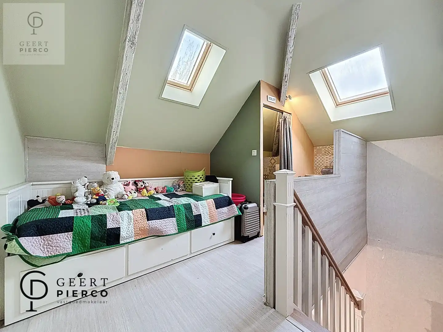 Leuke ruime Villa foto 24