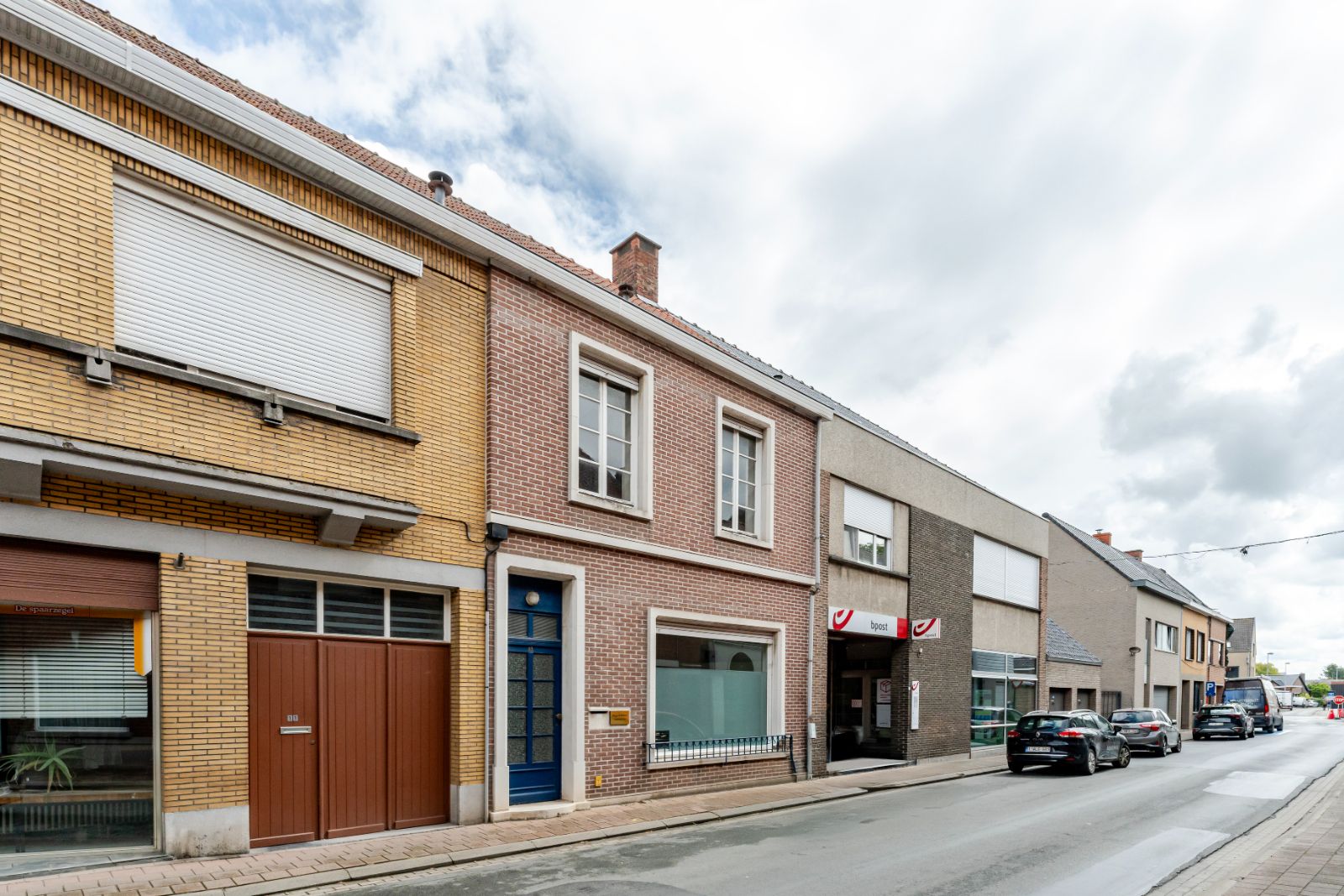 Statige woning met voormalige tandartspraktijk – centrum Ardooie! foto 19