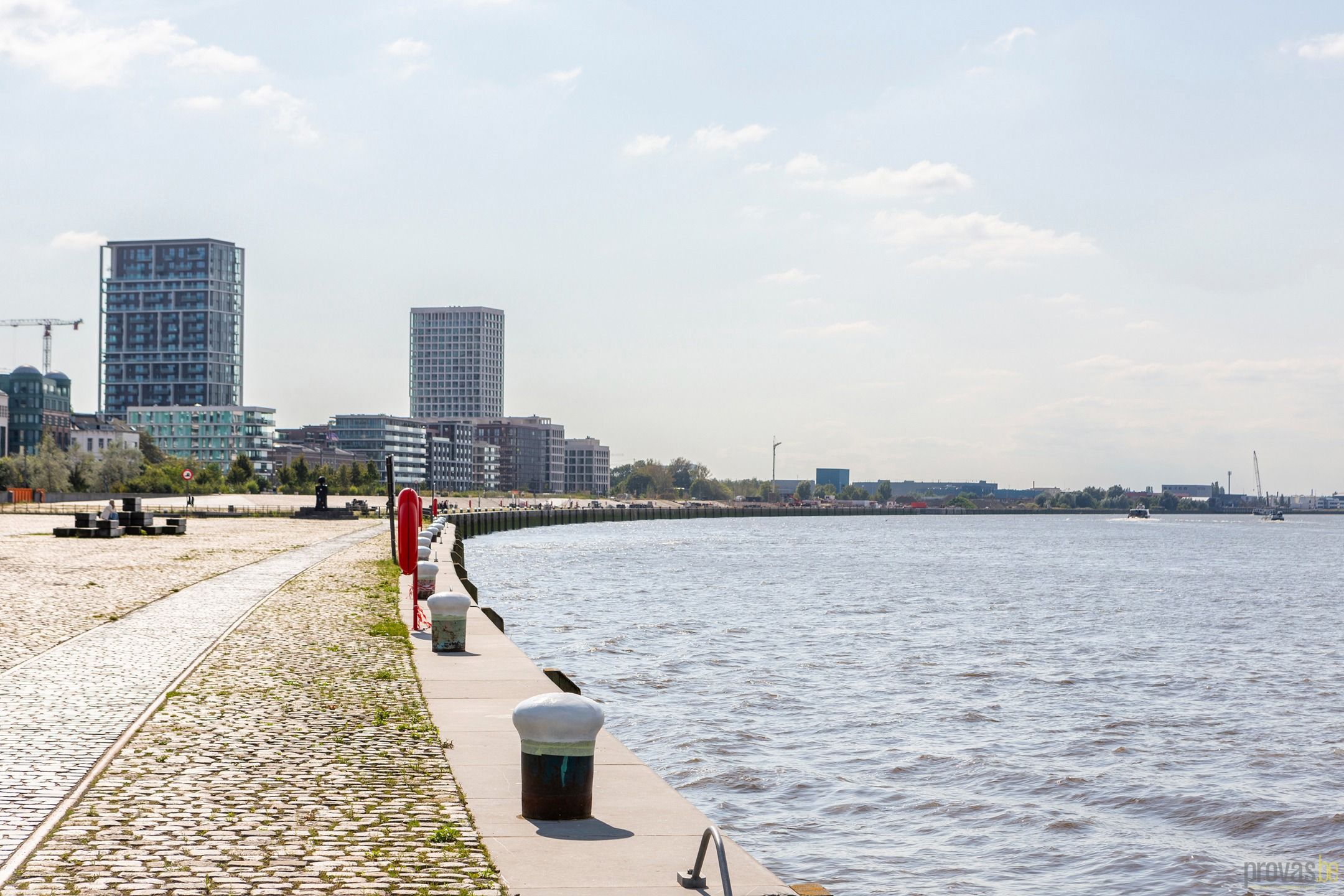 APP. OP HET ZUID MET FRONTAAL SCHELDEZICHT foto 2