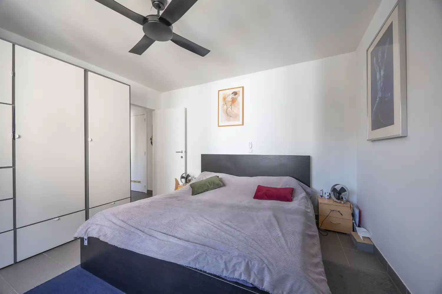 Ruim drie slaapkamer hoek-appartement op centrale ligging! foto 25