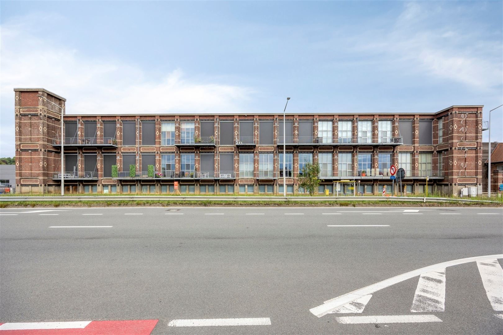 Instapklare loft in deelgemeente Leupegem foto 2