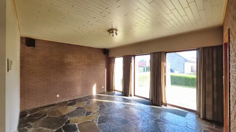 Woning van ±185m² op 4 are 60 ca in half-open-bebouwing foto 7
