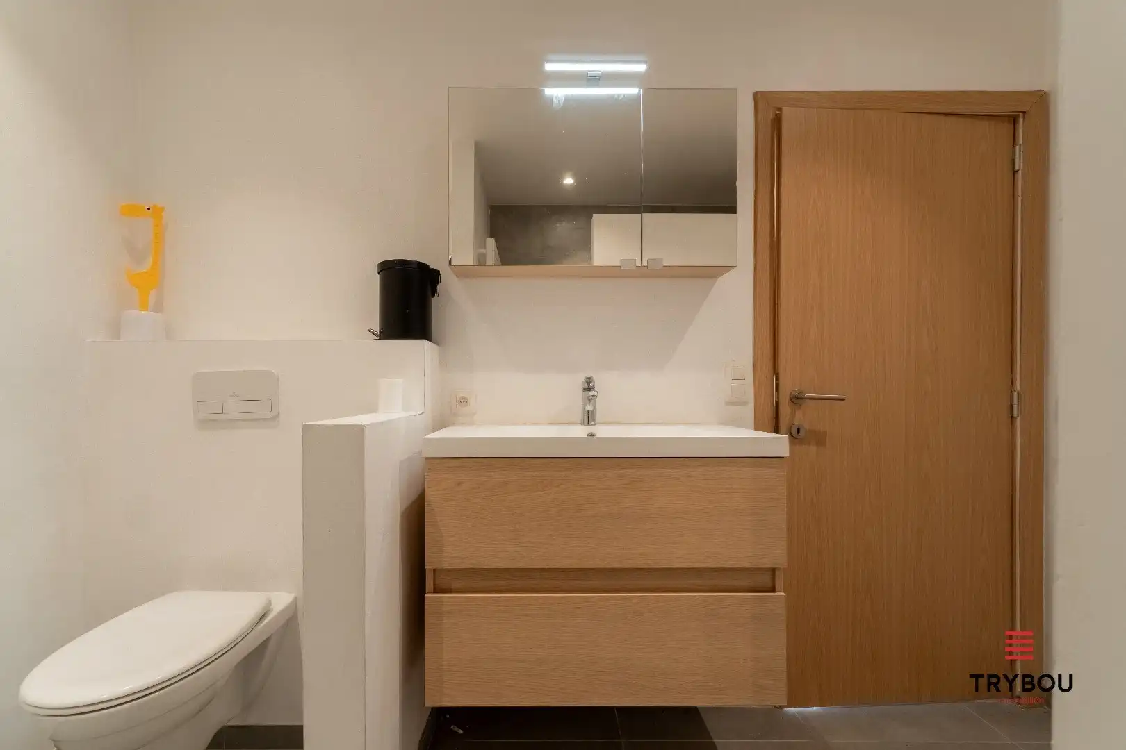 Landelijk gelegen woning met verzorgde tuin foto 15