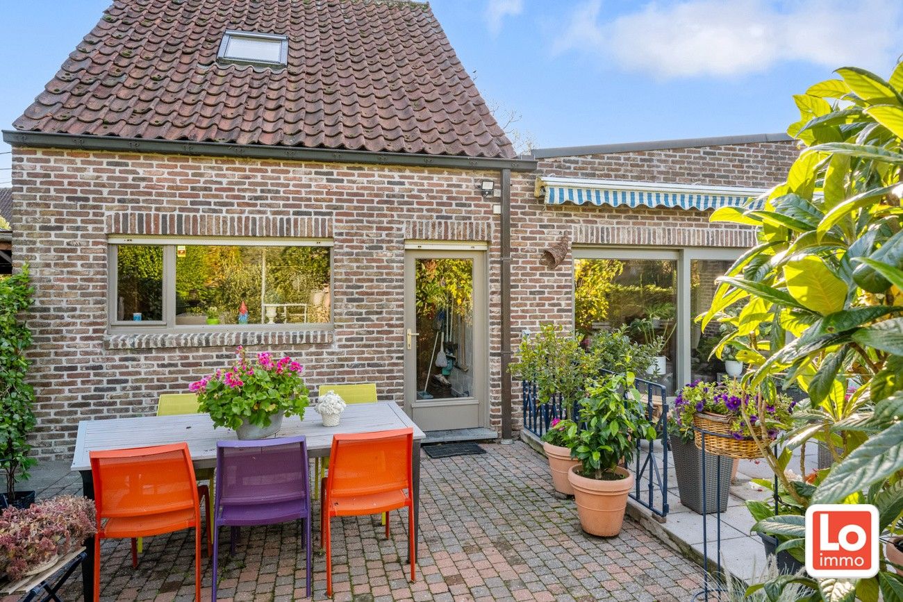 Charmante halfopen woning met inpandige garage op een rustige en groene locatie in Beervelde! foto 32