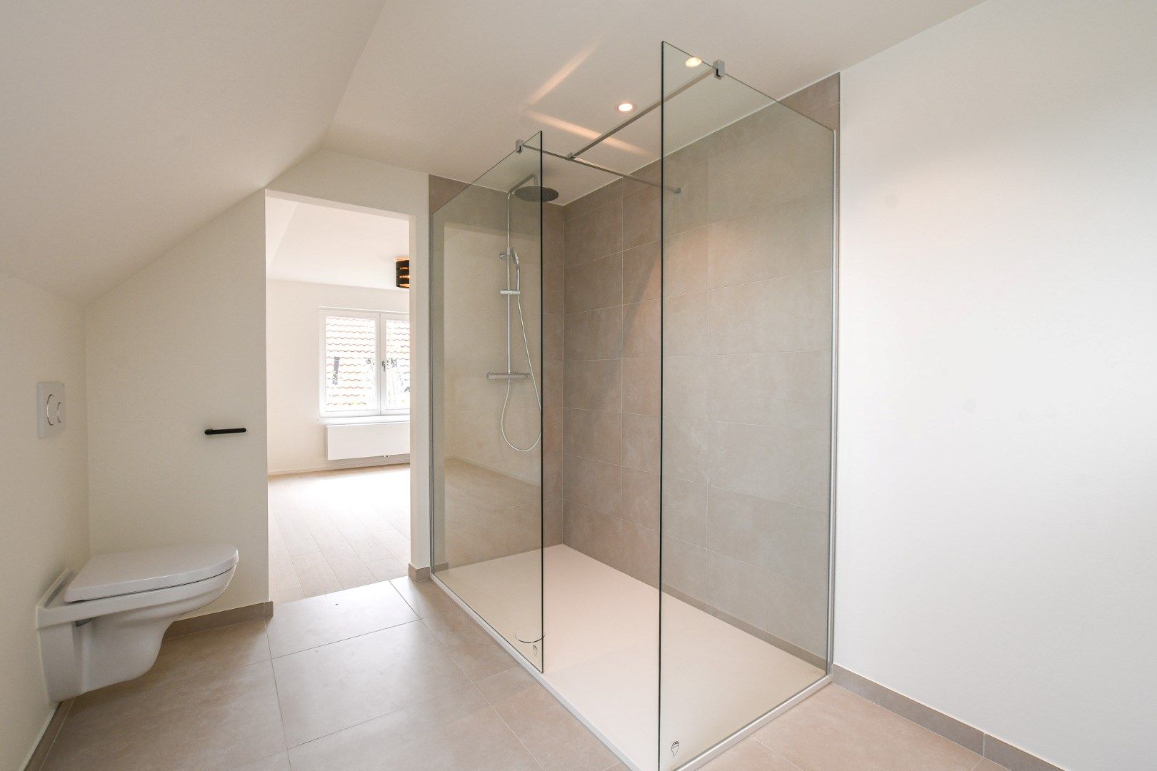 Prachtige gerenoveerde villa in het hart van Lissewege – wonen in stijl en comfort! foto 20