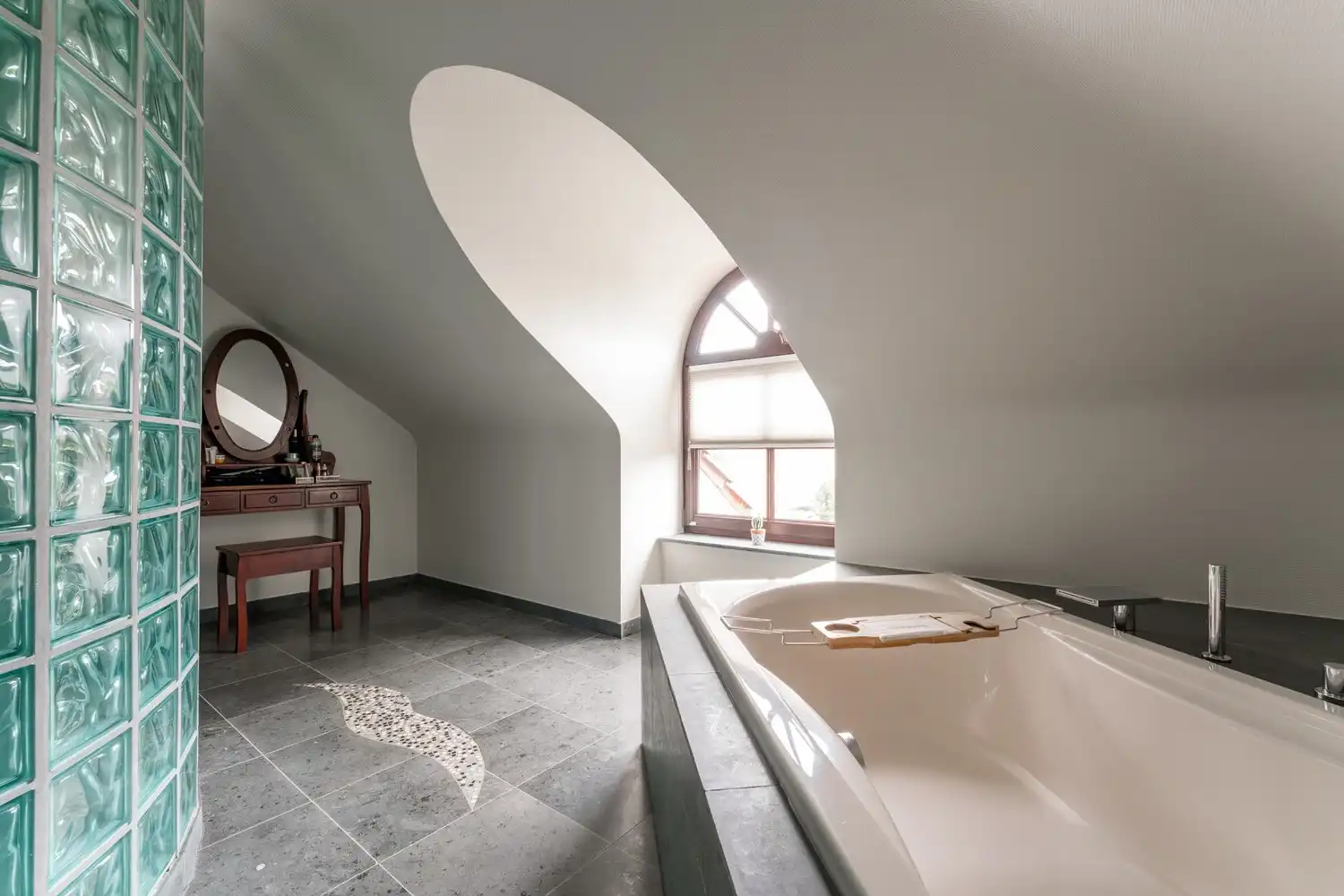 Exclusieve villa in zuiderse stijl op een magnifiek perceel van 5226m²! foto 32