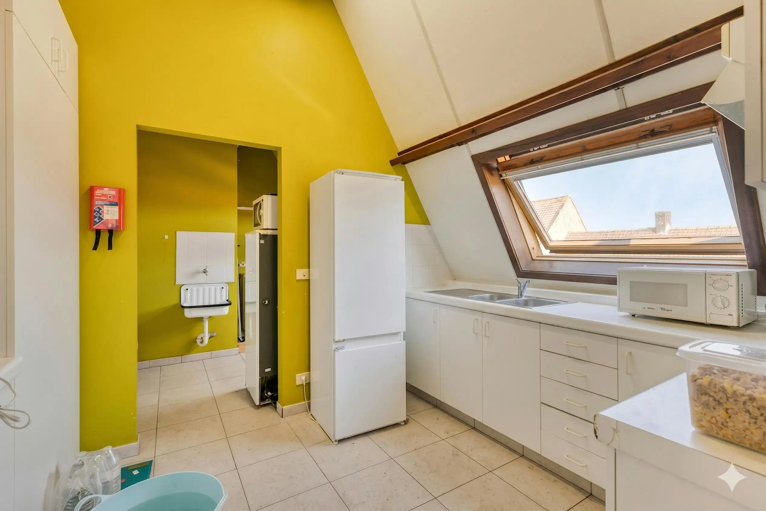 Dakappartement met grote garage te koop in Lichtervelde foto 6