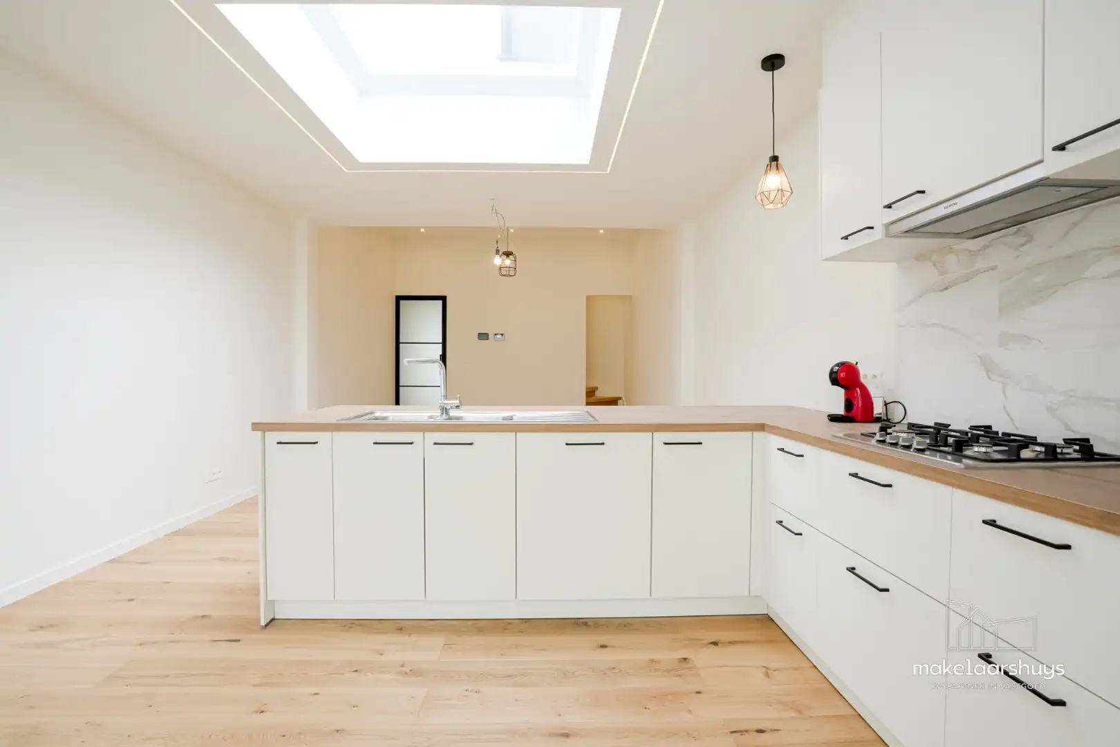 CO-Housing - Gunstig gelegen woning met 4 slpks in Mariakerke foto 6
