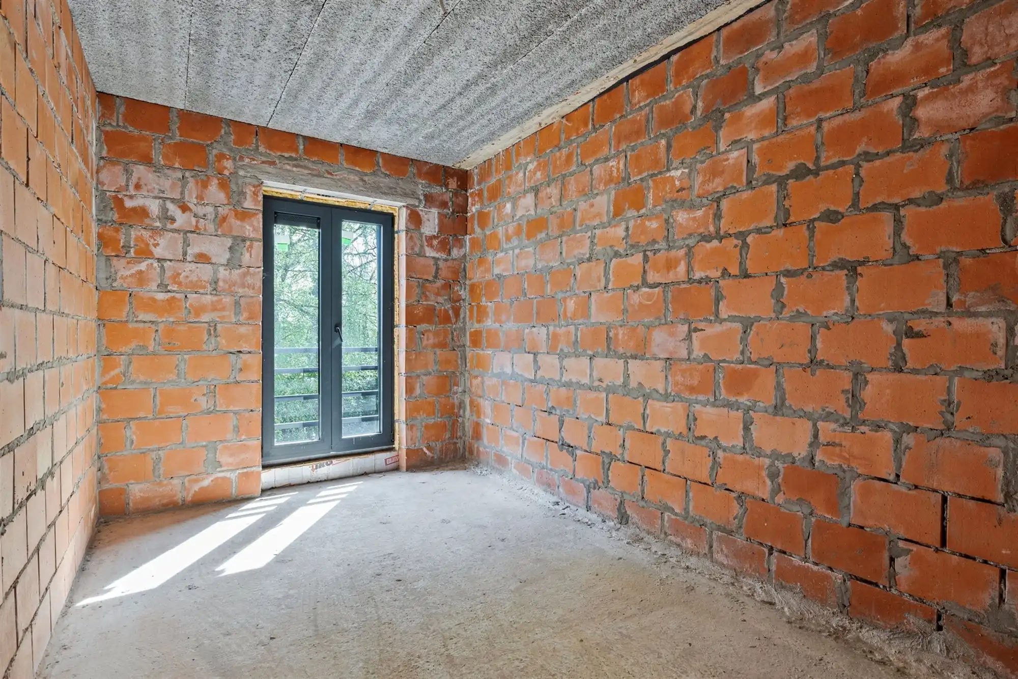 Casco gezinswoning met tuin op toplocatie in Kapellen foto 22