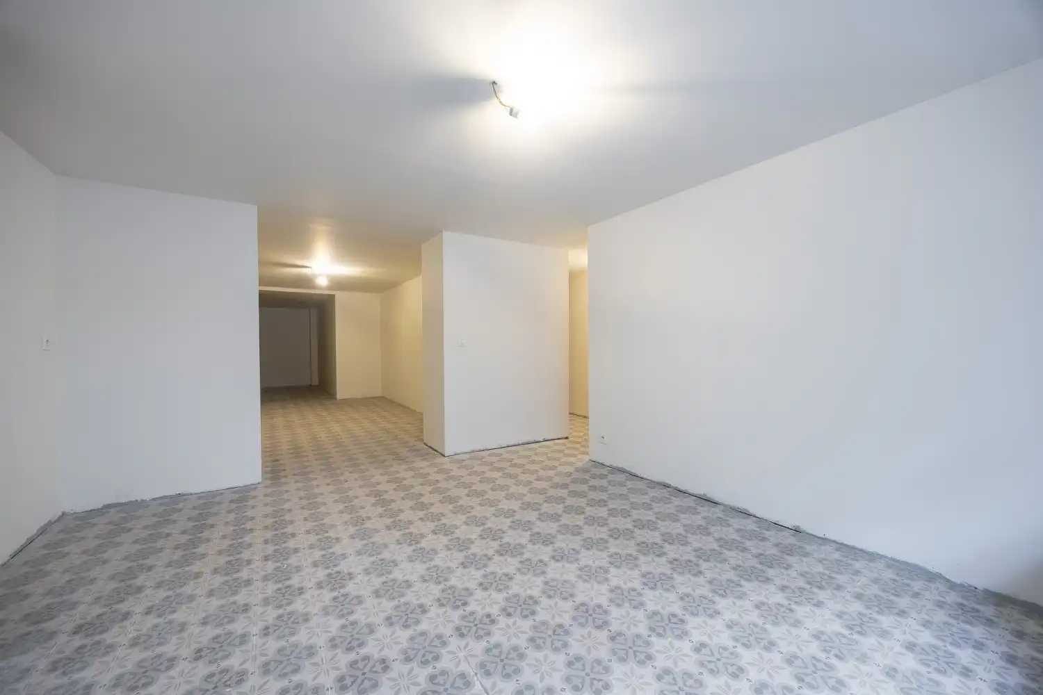 Gerenoveerd herenhuis met 5 slaapkamers foto 35