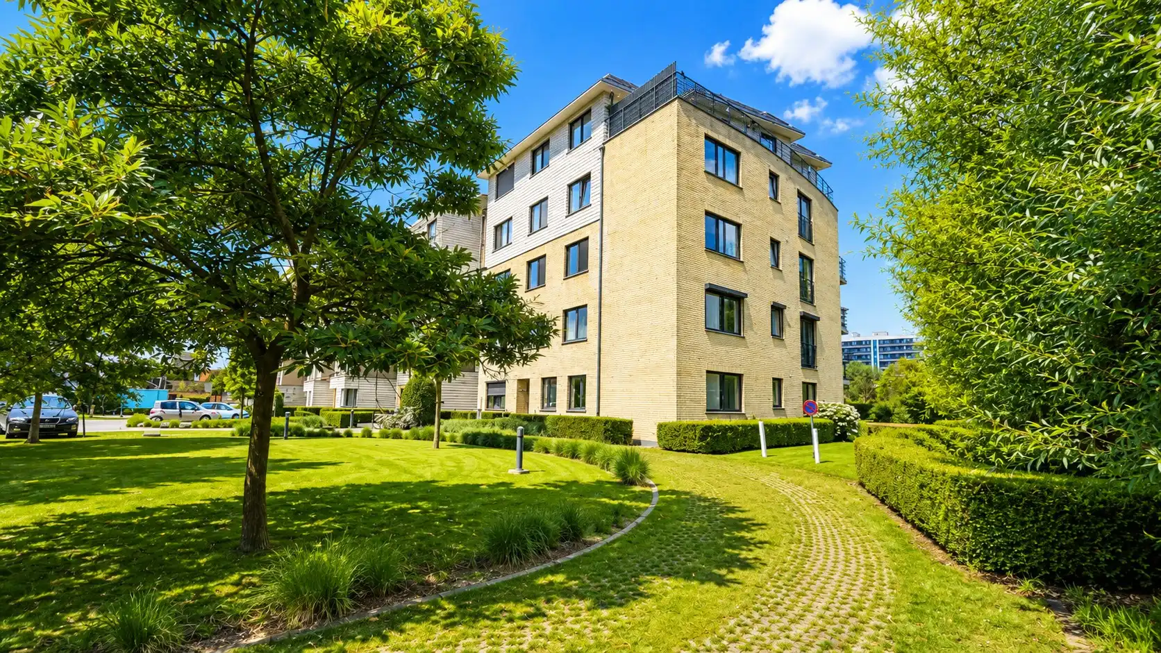 Exclusief appartement van ca. 142 m² met 3 slaapkamers, terras, autostaanplaats en uniek zicht op de Buylaers foto 18
