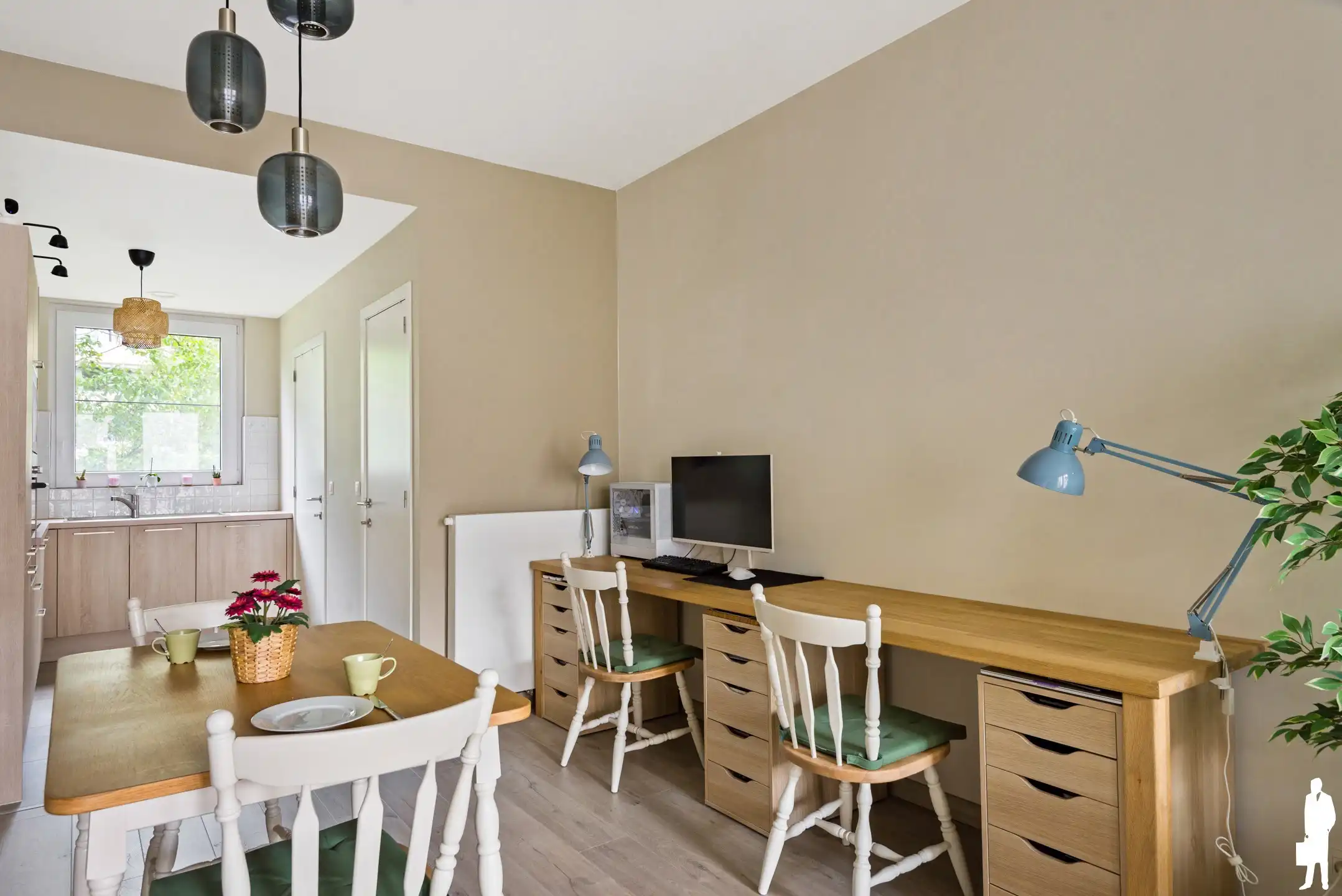 Instapklaar appartement met 2 slaapkamers en autostaanplaats foto 11