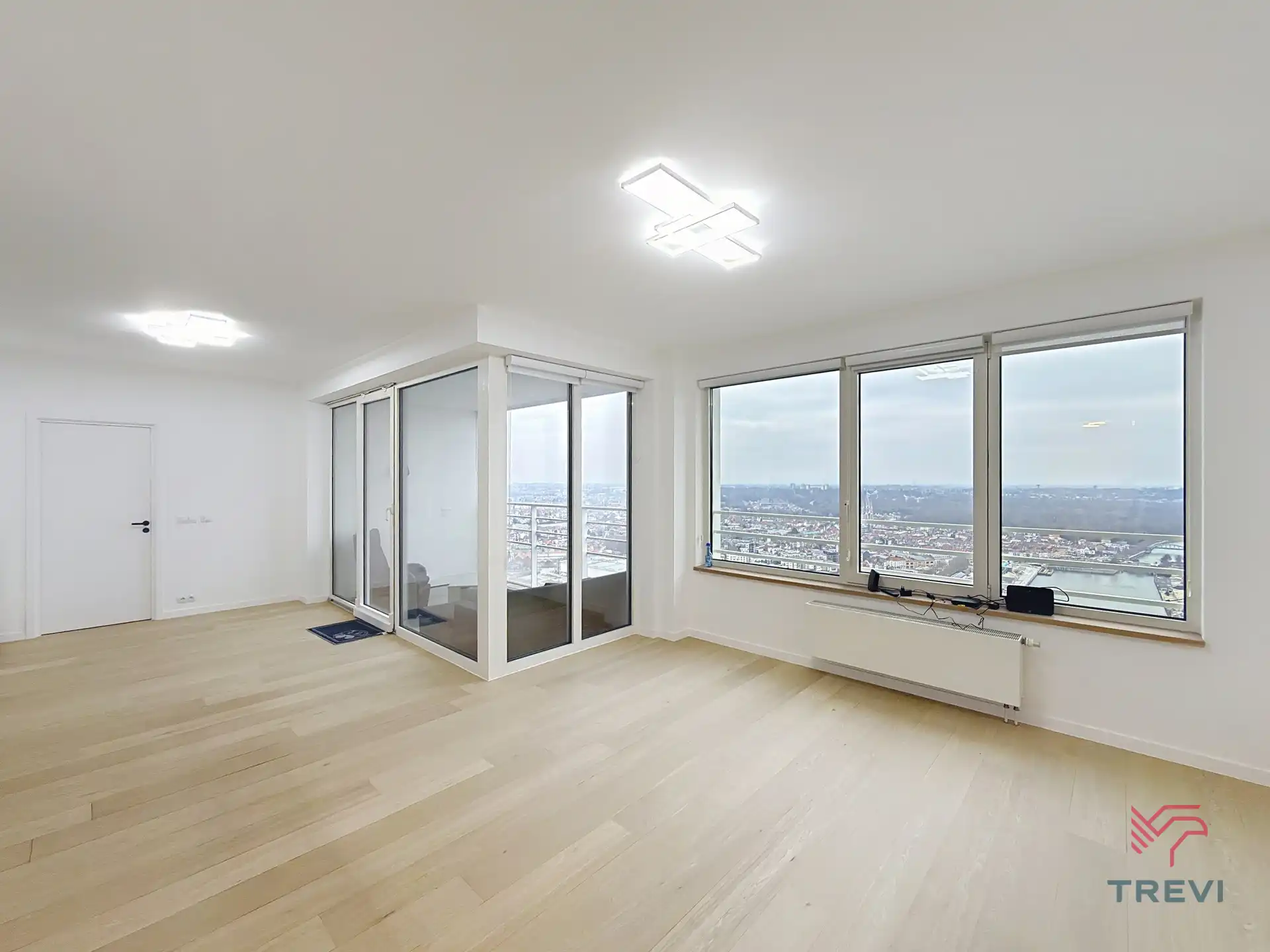 UP-SITE, APPARTEMENT MET 1 SLAAPKAMER OP DE 39E VERDIEPING foto 3